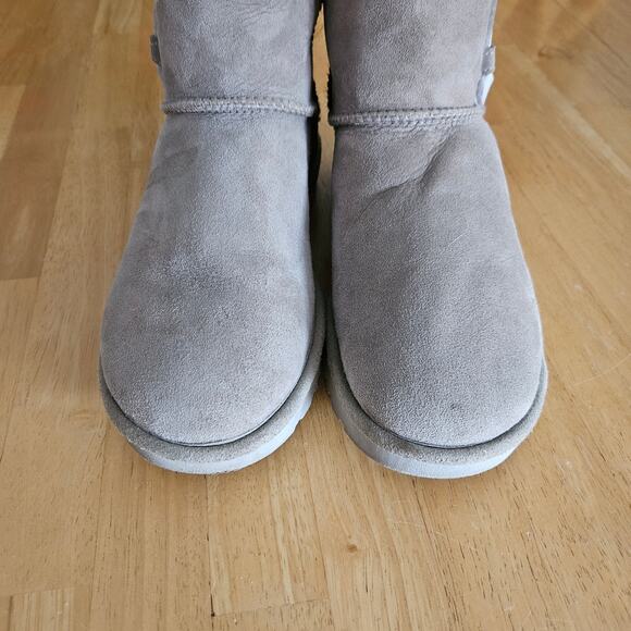 UGG Pala Women's Sheepskin Bow Lace Up Boot 1017531 Seal US 8 - Picture 2 of 11